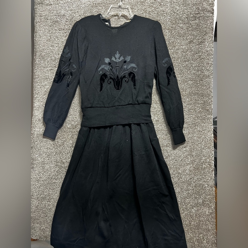 Ciao LTD Woman’s Vtg Wool Velvet Long Sleeve Black Midi Dress Size 12